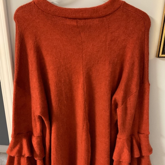 NWT! Ruffle Sleeve Boho - Picture 6 of 7